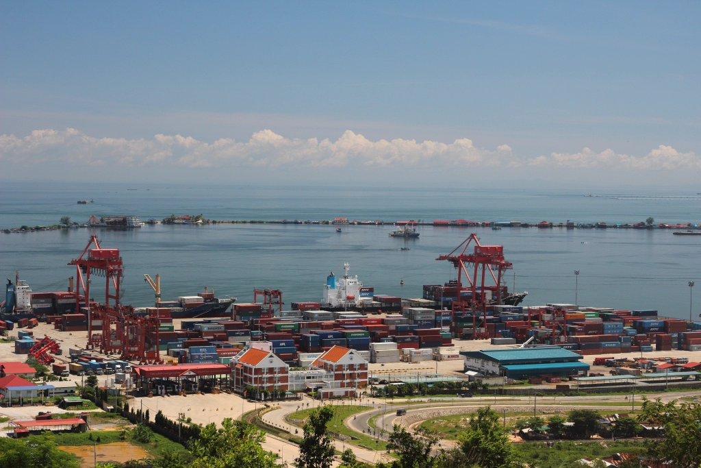 How China’s Belt and Road Initiative is Reshaping Southeast Asia’s Real Estate Landscape 3 China’s Belt and Road Initiative Port in Cambodia