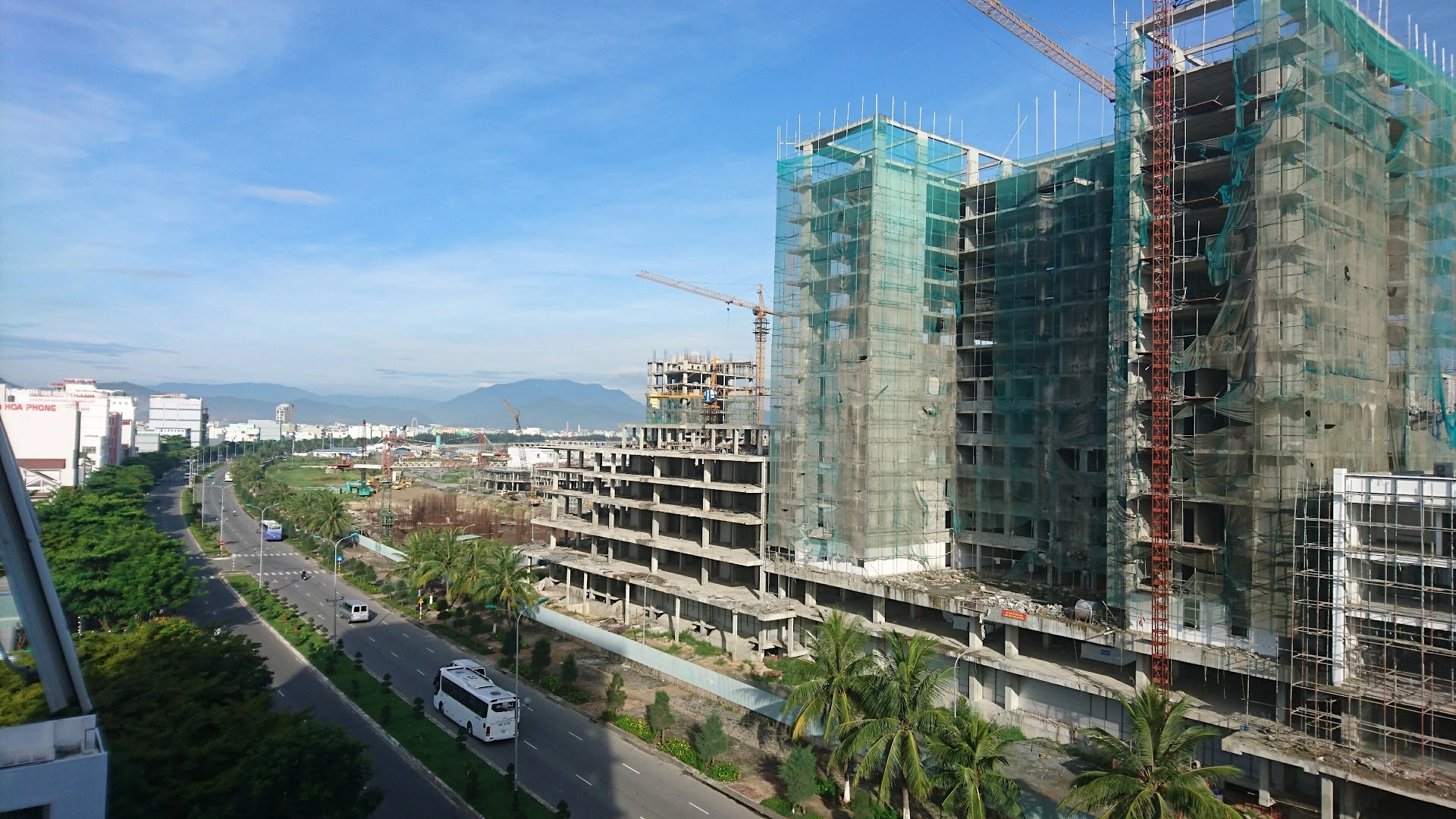Condo construction project in Da Nang Vietnam highlighting the growth of real estate alongside Vietnam’s New Property ID System